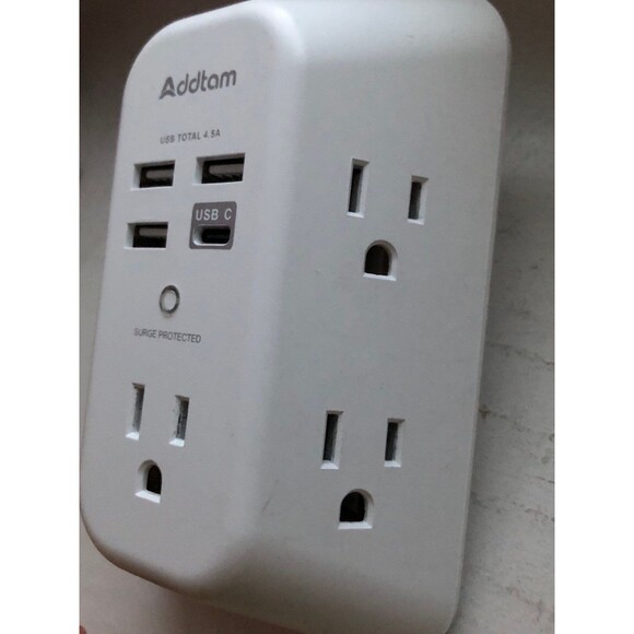 Wall Charger Outlet Extender with 4 USB Charging Ports - Picture 7 of 9